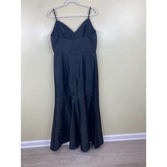 Alfred Sung D758 Black Bridesmaid Gown Trumpet Spaghetti Strap Size 16 - Picture 4 of 6